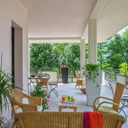 Apartment Tavullia With Pool & Coast, Cleaning Included Tavullia