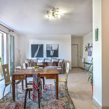 Apartment Tavullia With Pool & Coast, Cleaning Included Apartment Tavullia